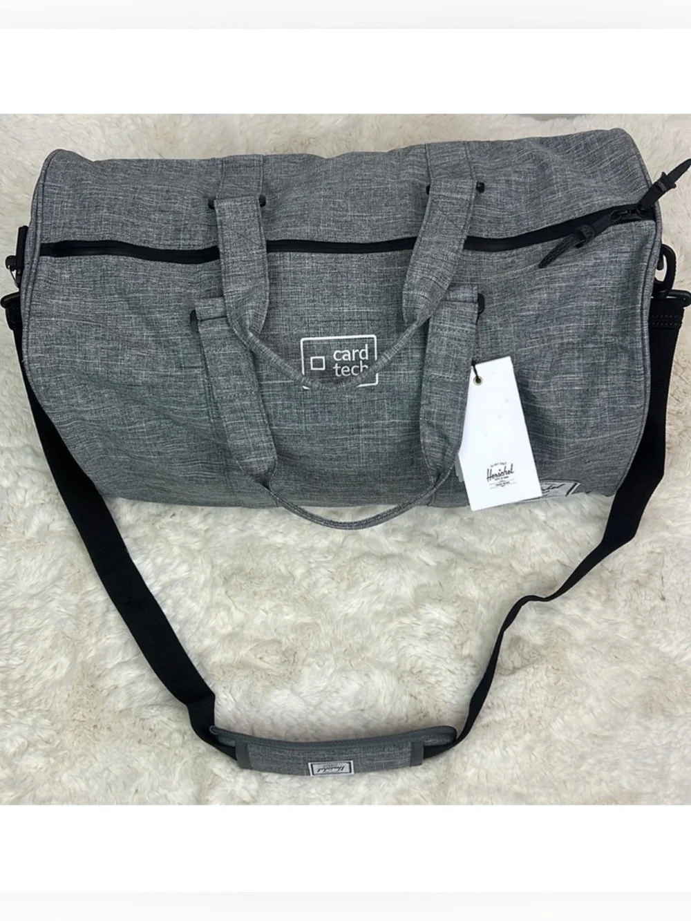 NWT Herschel Supply Company Novel 42.5L Gray Duffel Bag Shoulder Strap …